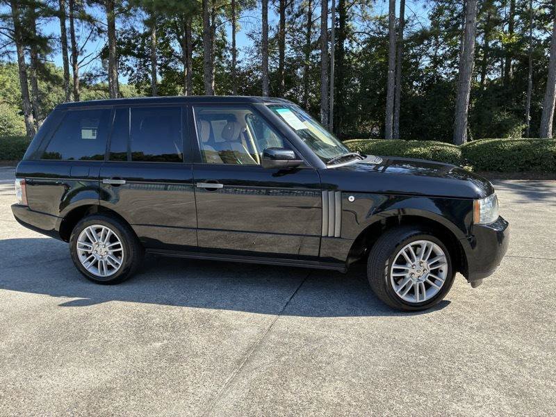 Used 2010 Land Rover Range Rover HSE AWD/4WD image 4