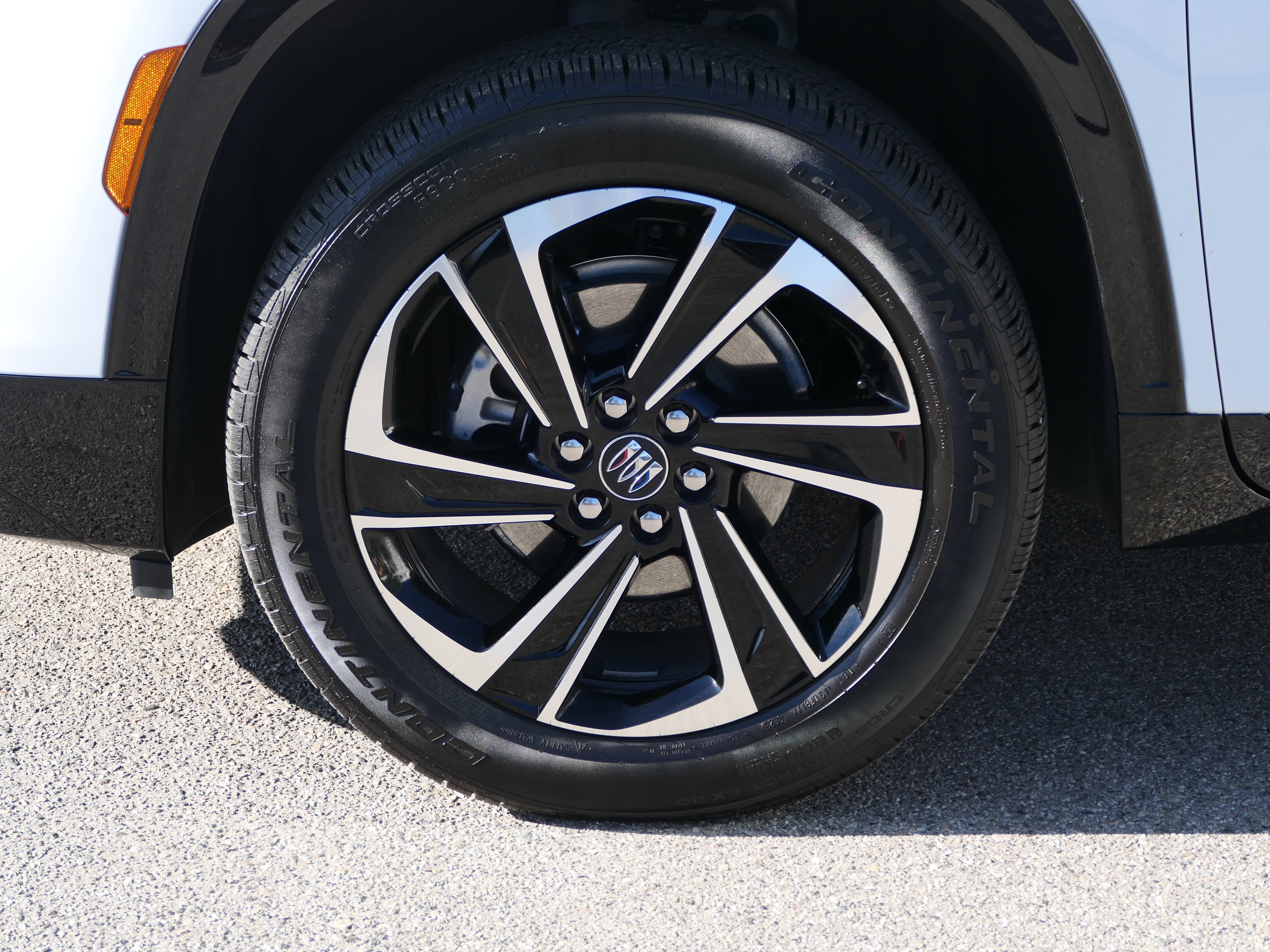 New 2026 Buick Enclave Sport Touring w/ Power Package image 10