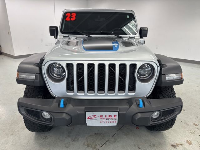 Used 2023 Jeep Wrangler Unlimited Rubicon 4xe w/ Cold Weather Group AWD/4WD image 7