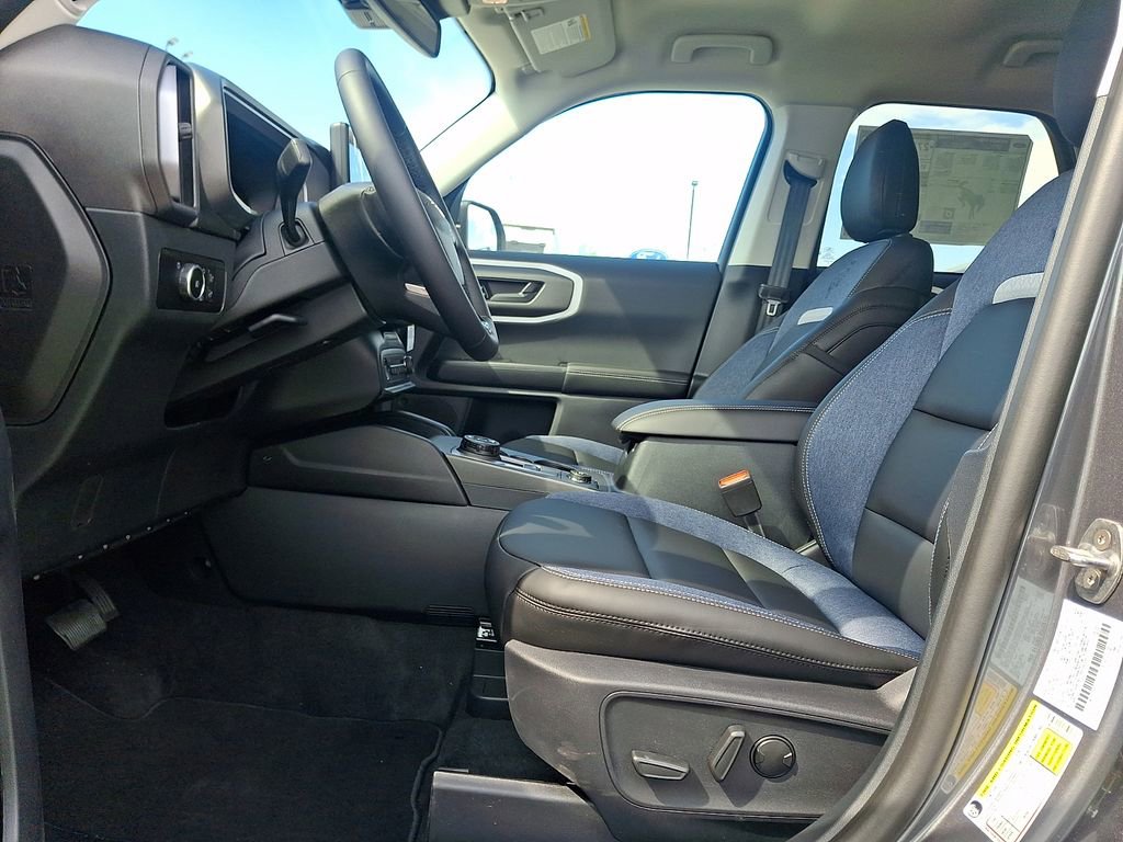 New 2026 Ford Bronco Sport Outer Banks AWD/4WD image 7