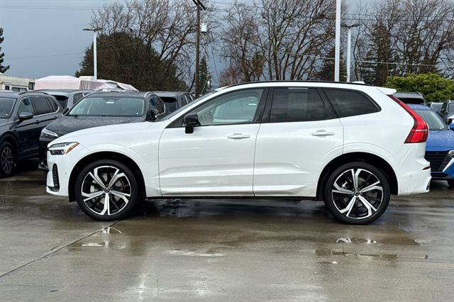 Certified 2023 Volvo XC60 B6 Ultimate w/ Protection Package Premier image 6