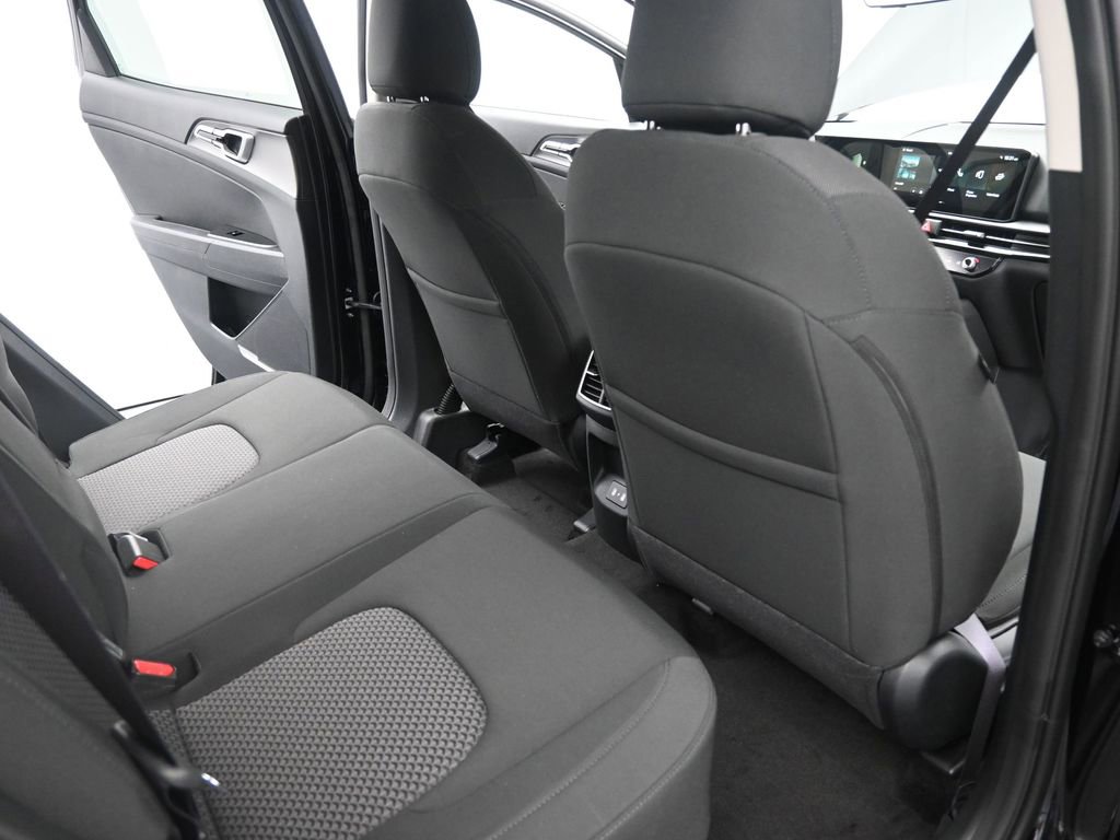 New 2026 Kia Sportage LX image 19