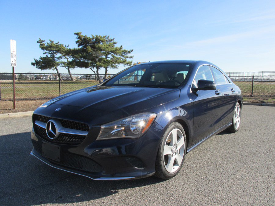 Used 2017 Mercedes-Benz CLA 250 4MATIC image 4