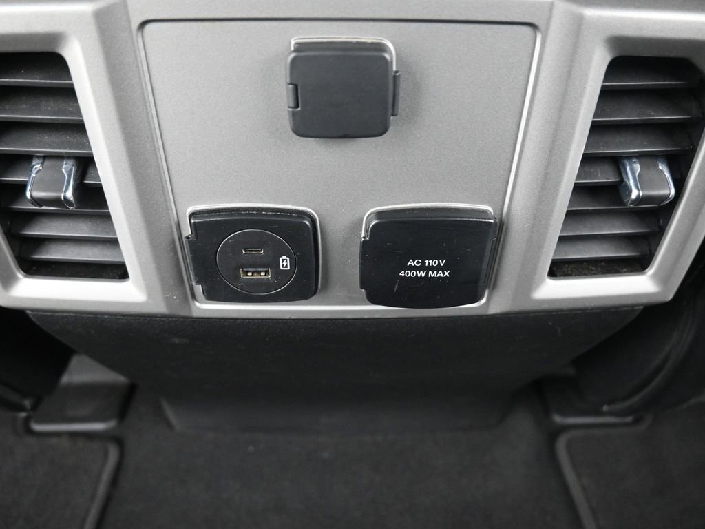 Used 2021 Ford F250 Lariat w/ Lariat Value Package image 32