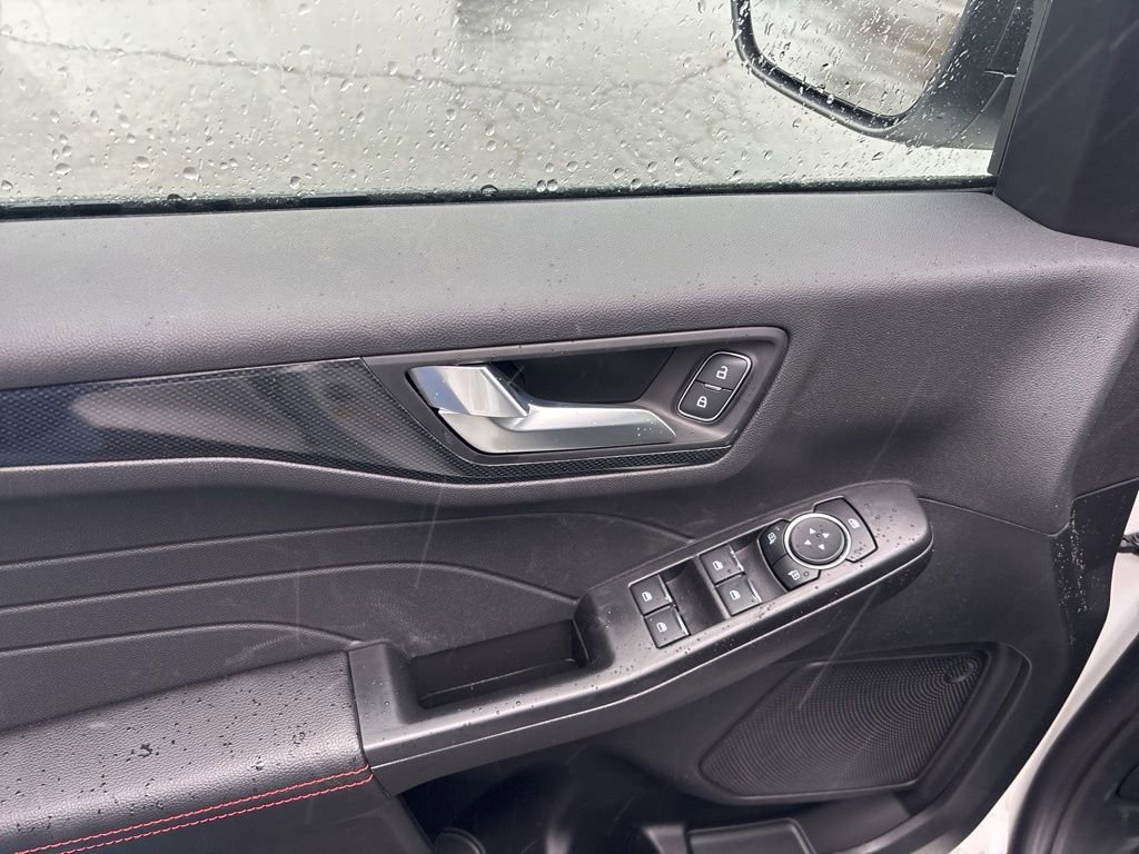 New 2026 Ford Escape ST-Line w/ Tech Pack #1 image 26