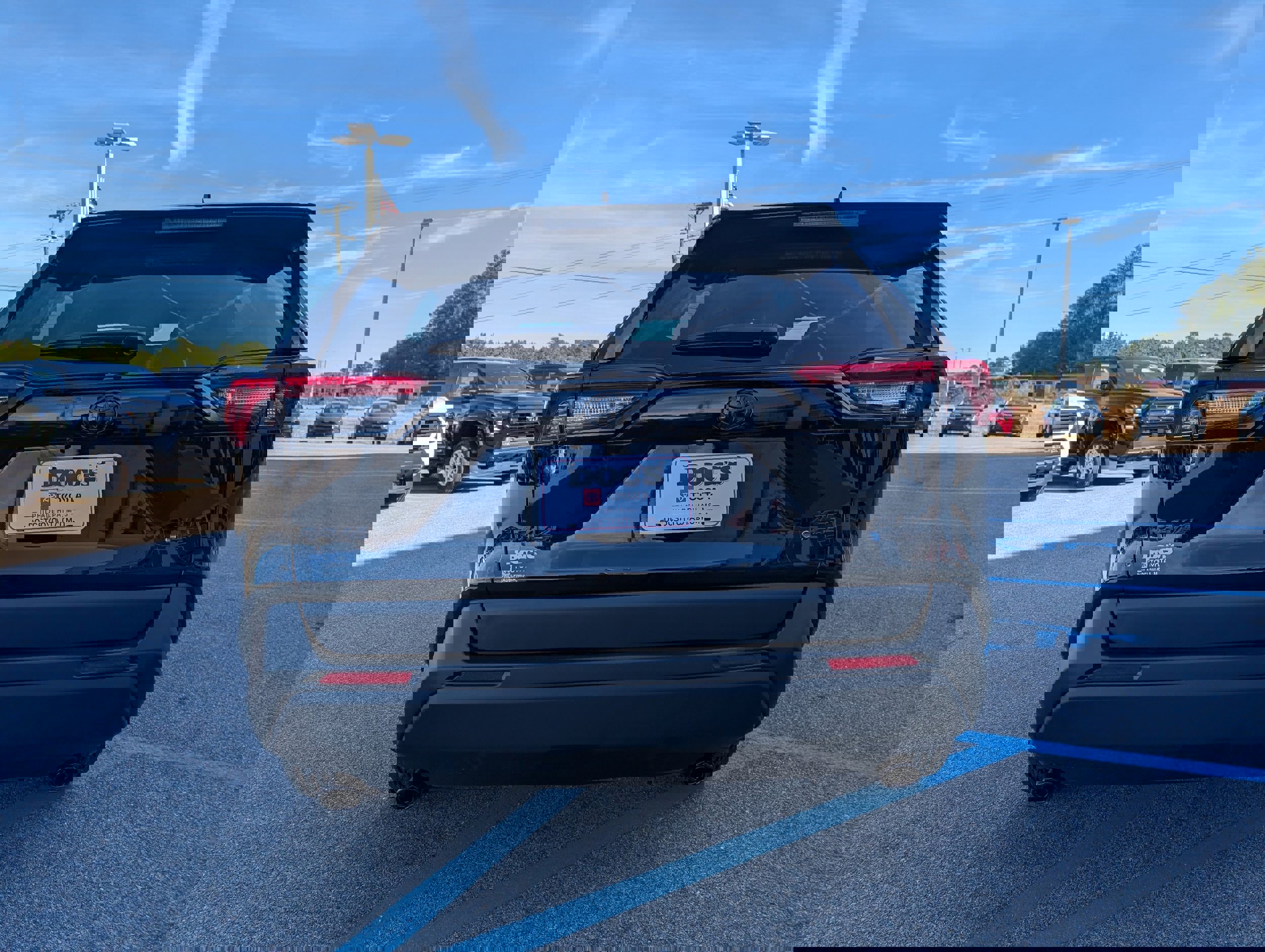 New 2025 Toyota RAV4 XLE image 4