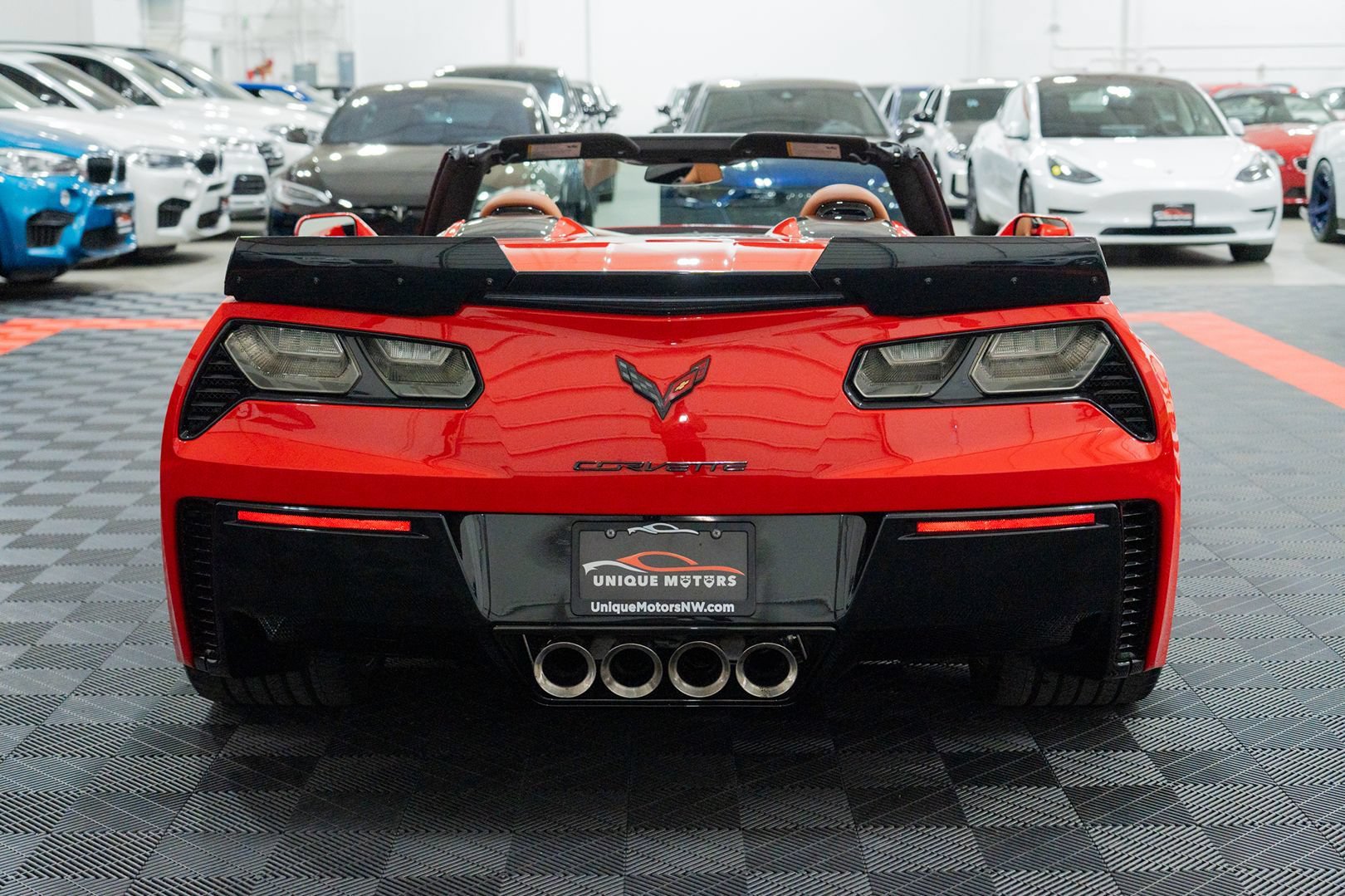 Used 2016 Chevrolet Corvette Z06 w/ 3LZ Preferred Equipment Group RWD image 5