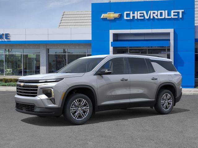 New 2026 Chevrolet Traverse LT w/ LPO, Floor Liner Package FWD image 2