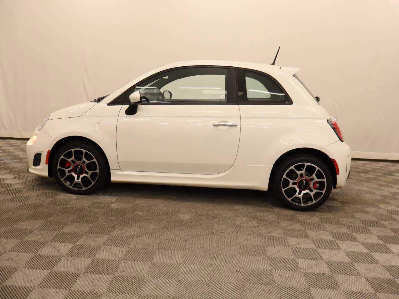 Used 2014 FIAT 500 Turbo image 2