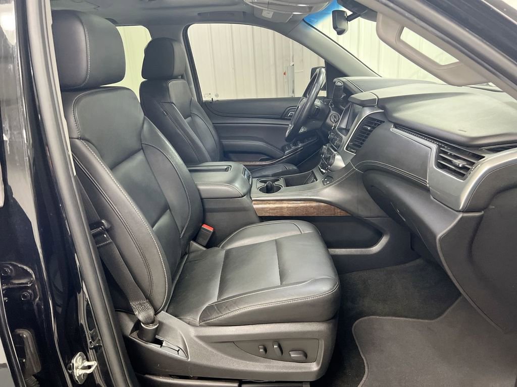 Used 2018 Chevrolet Suburban LT AWD/4WD image 23
