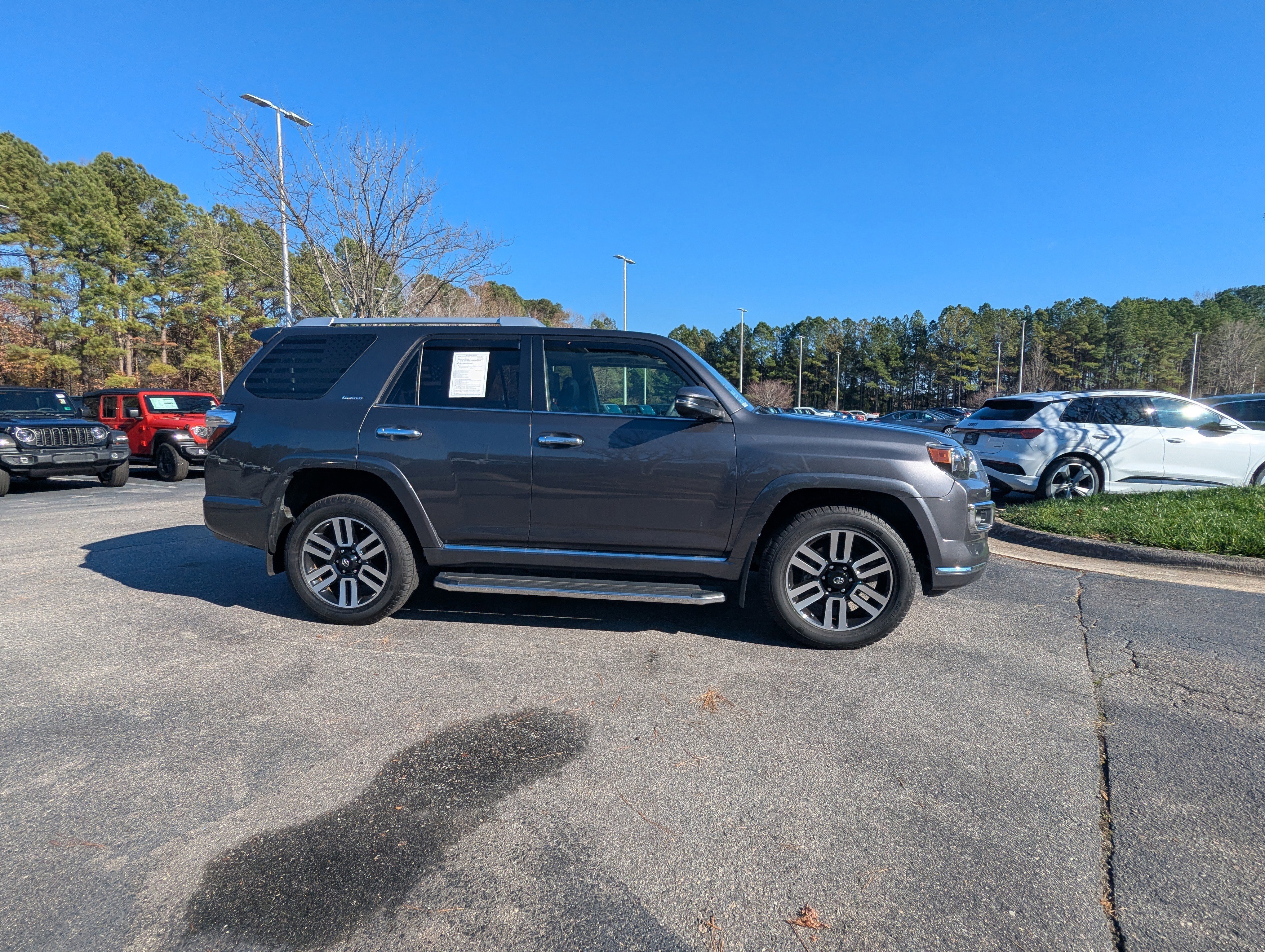 Used 2021 Toyota 4Runner Limited image 4