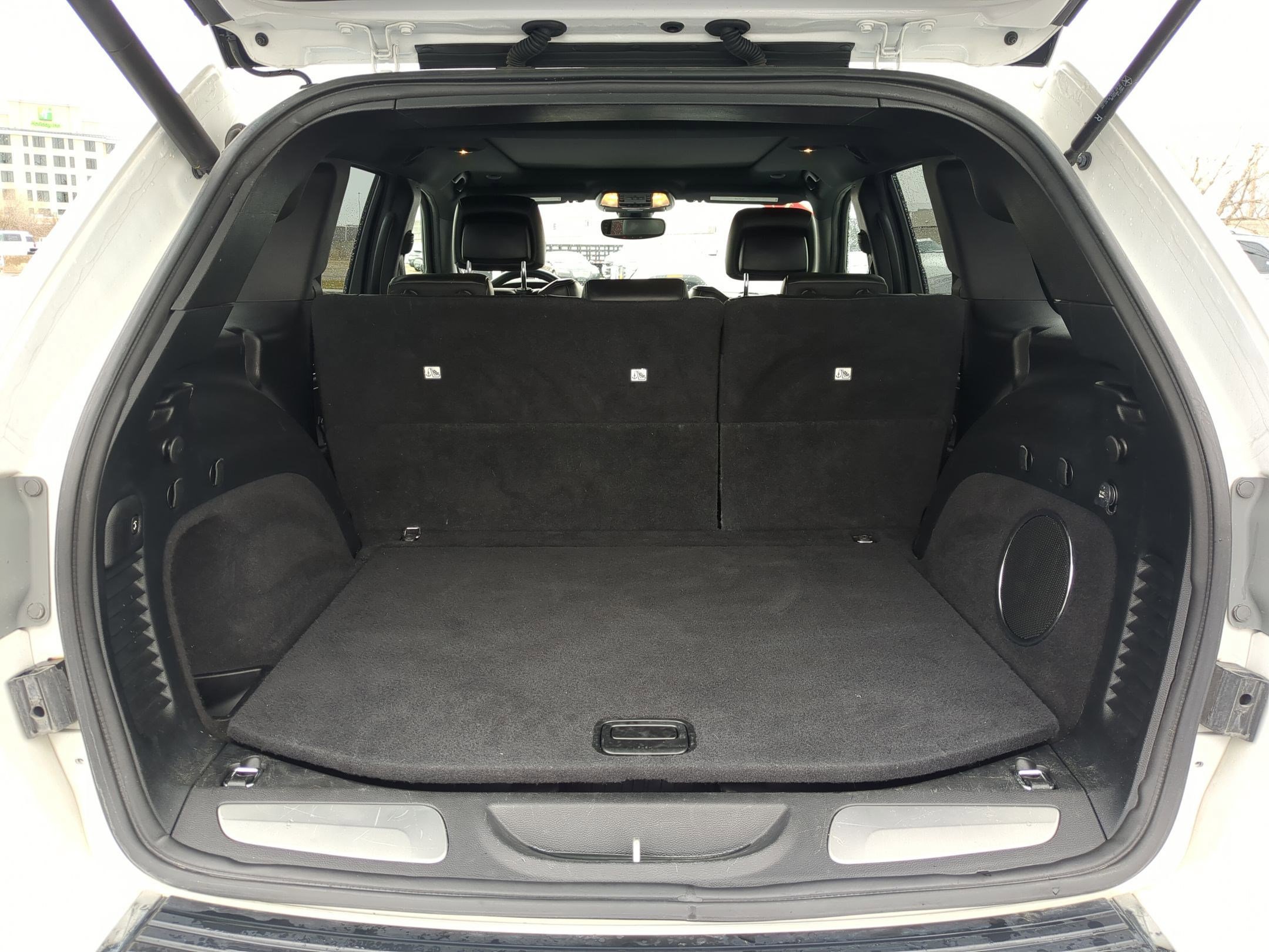 Used 2019 Jeep Grand Cherokee Limited w/ Luxury Group II image 21