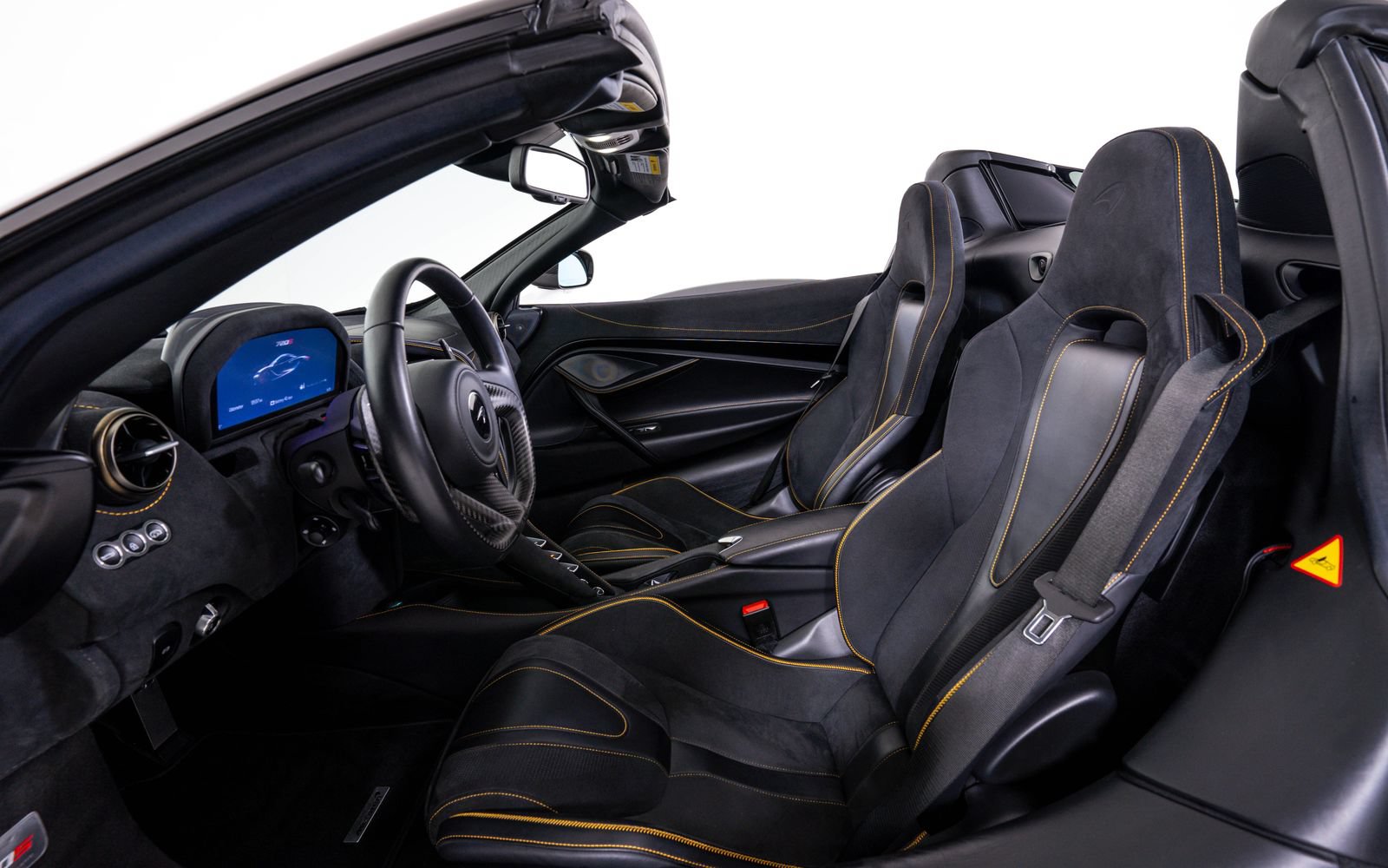 Used 2021 McLaren 720S Performance RWD image 24