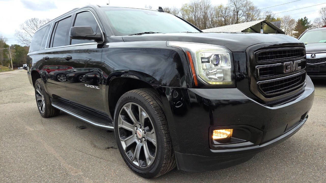 Used 2016 GMC Yukon XL SLT w/ Open Road Package AWD/4WD image 18