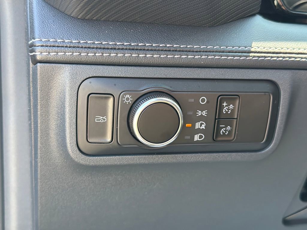 Used 2025 Ford Mustang GT Premium RWD image 23
