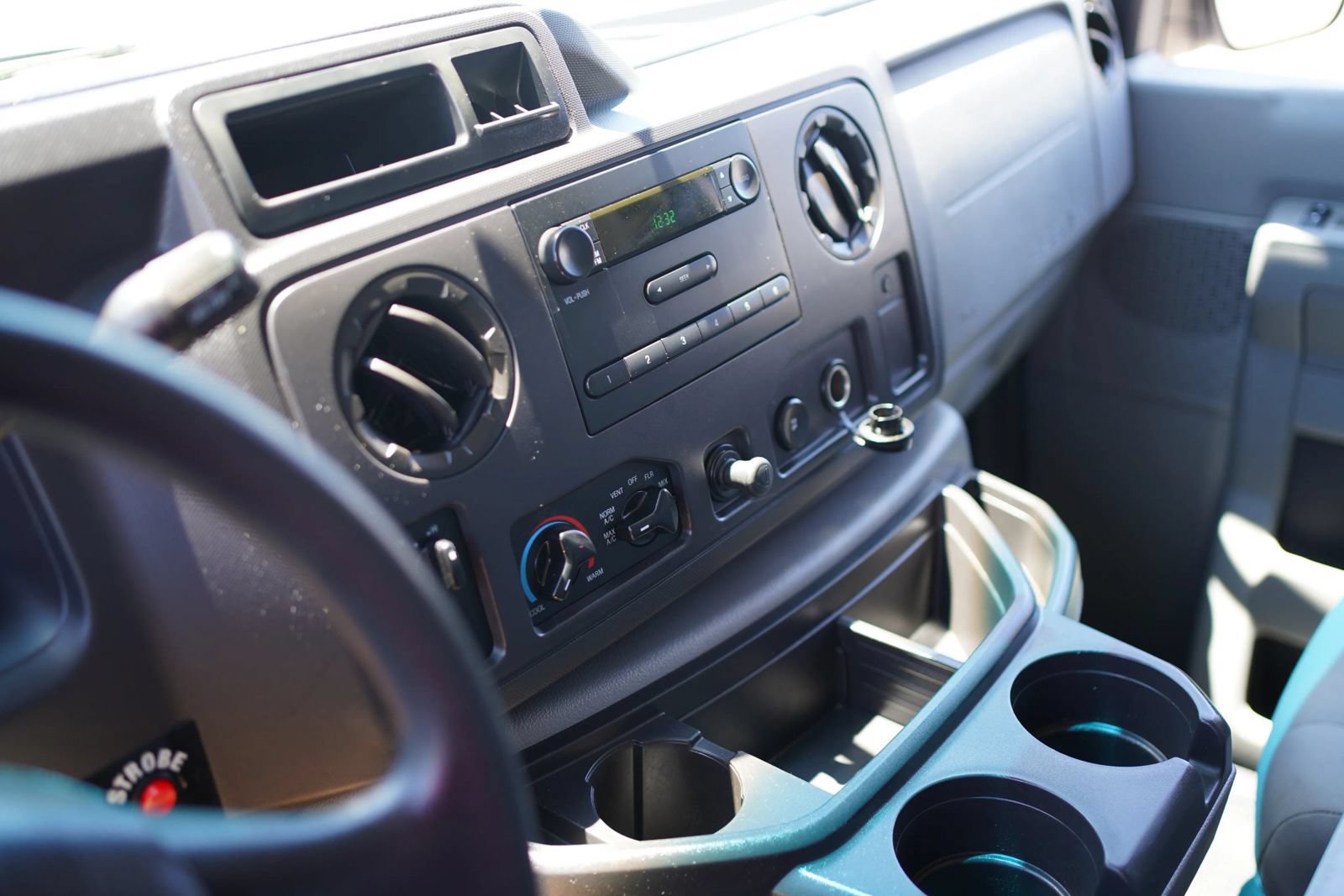 Used 2011 Ford E-250 and Econoline 250 w/ PWR Group RWD image 29