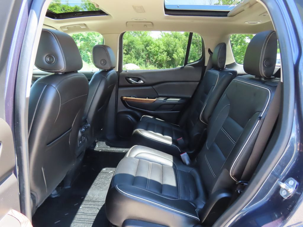 Certified 2019 GMC Acadia Denali w/ Technology Package AWD/4WD image 29