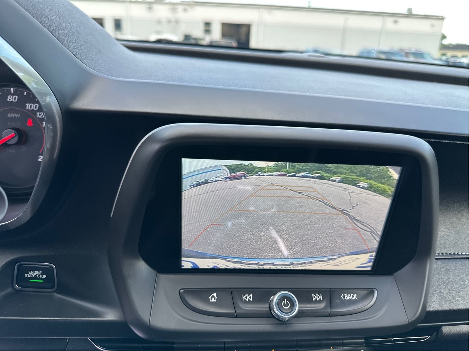 Used 2018 Chevrolet Camaro SS RWD image 15