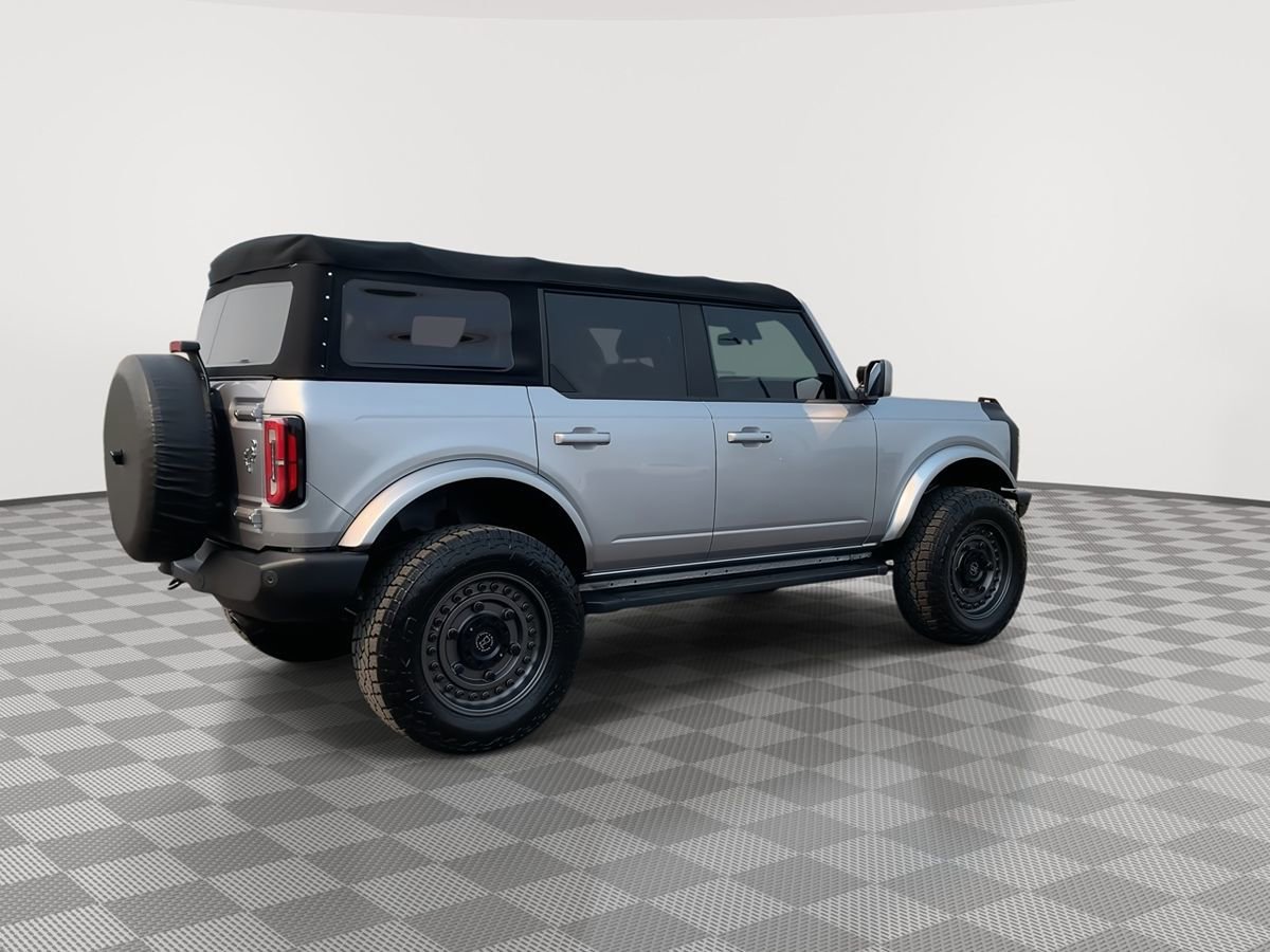 Used 2021 Ford Bronco Outer Banks AWD/4WD image 7