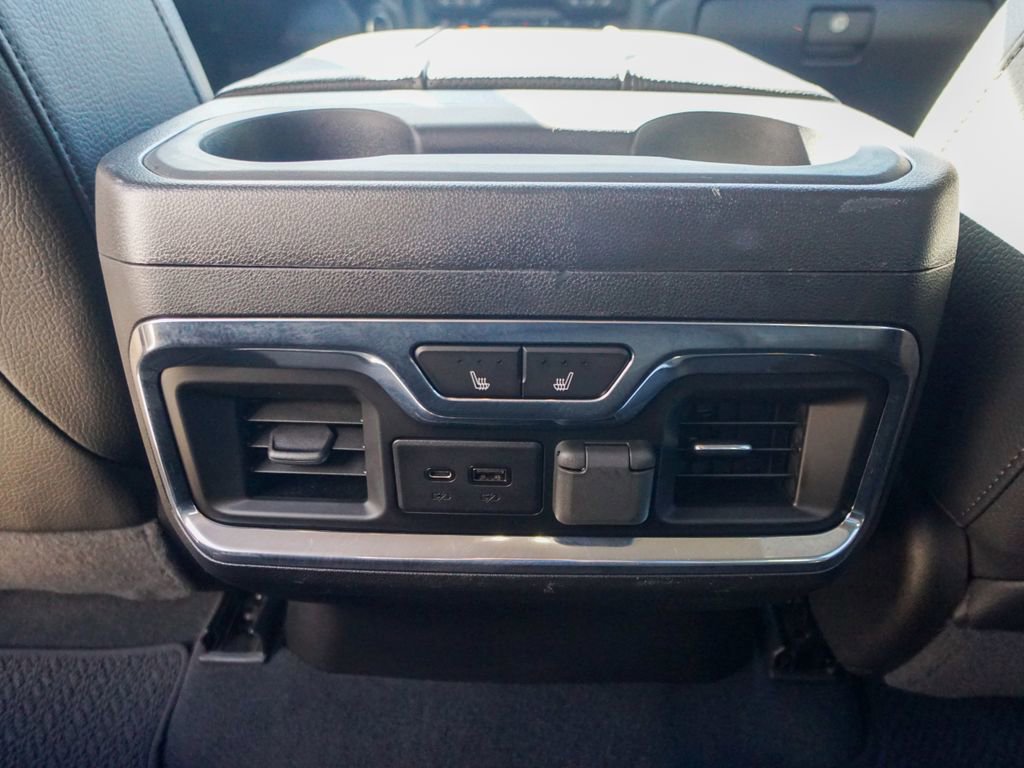 Used 2023 GMC Sierra 3500 Denali w/ Denali Ultimate Package image 37