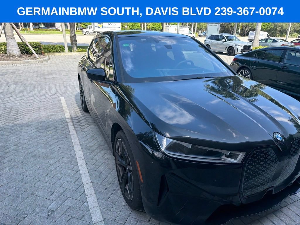 Certified 2023 BMW iX M60 w/ Executive Package AWD/4WD image 10
