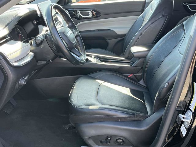 Used 2022 Jeep Compass Limited w/ Mopar Graphics Package AWD/4WD image 13