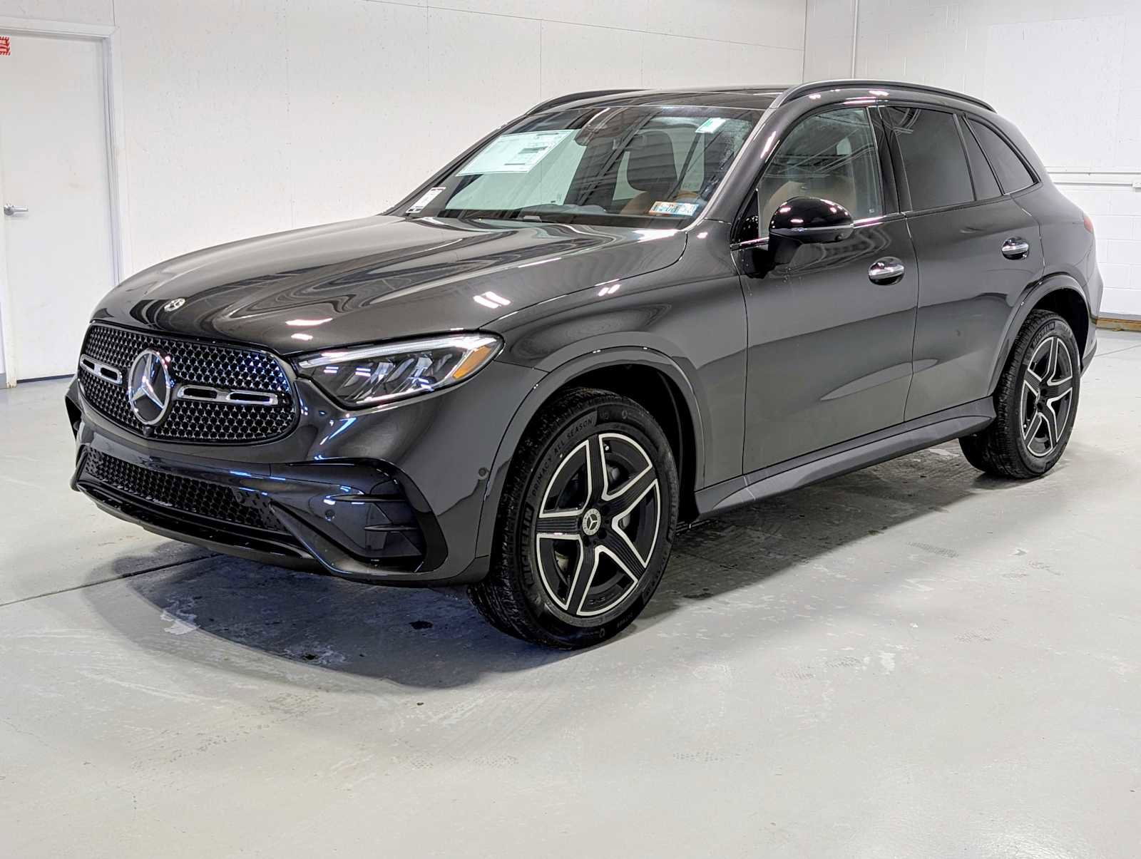 New 2026 Mercedes-Benz GLC 300 GLC 300 image 1