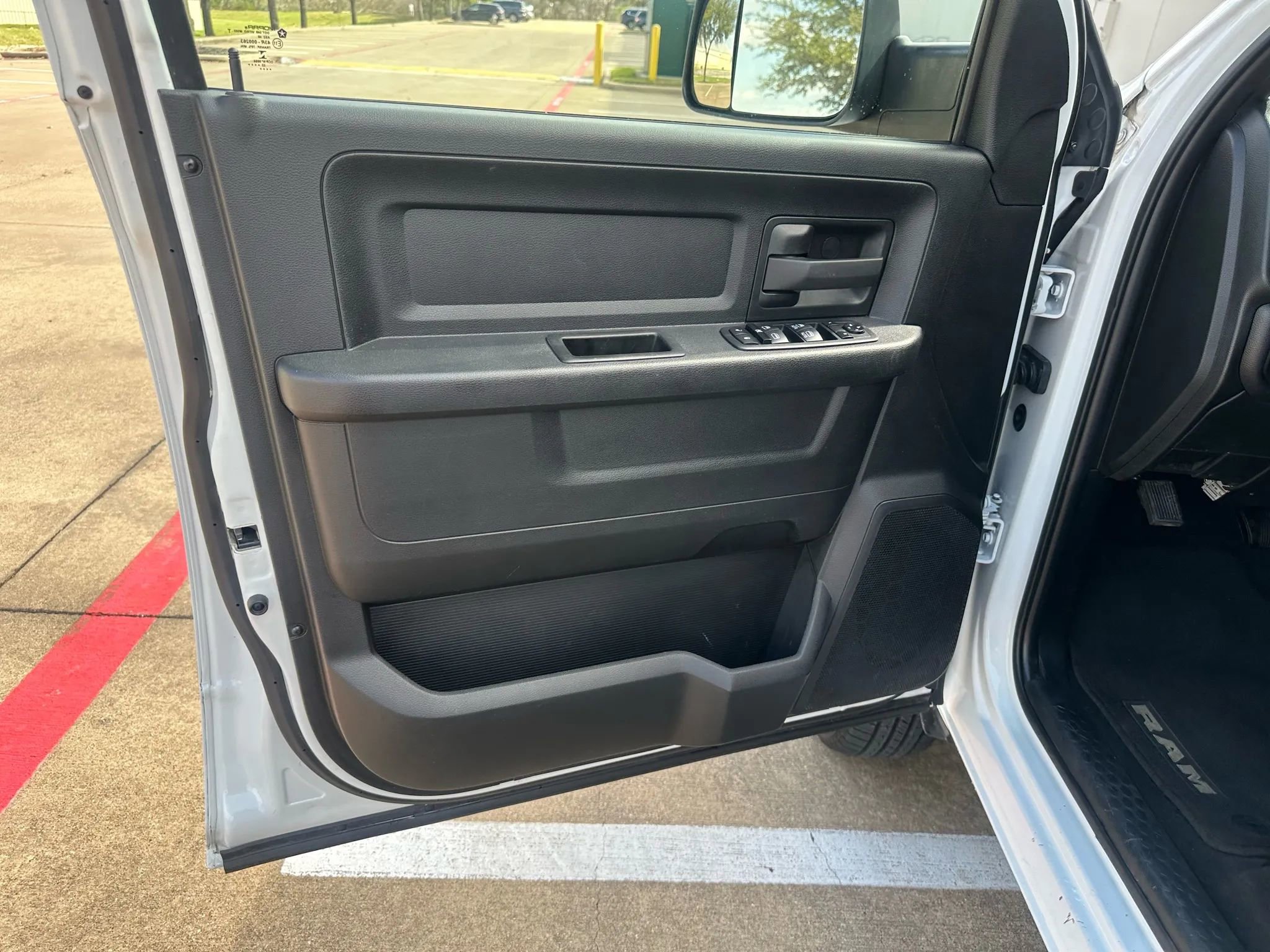 Used 2022 RAM 3500 Tradesman image 18