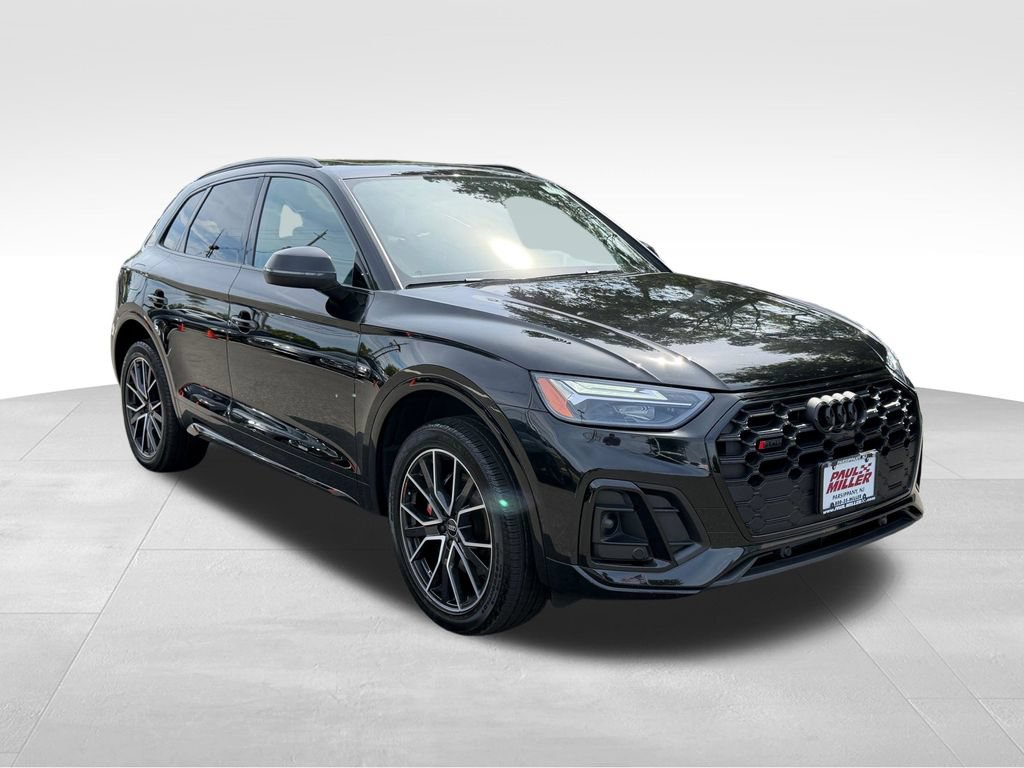 Used 2023 Audi SQ5 Premium Plus w/ Premium Plus Package AWD/4WD image 4