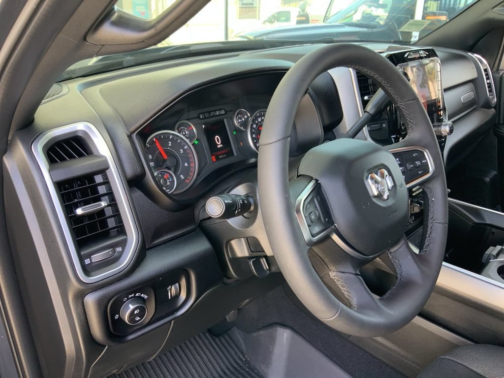 New 2025 RAM 2500 Big Horn AWD/4WD image 16