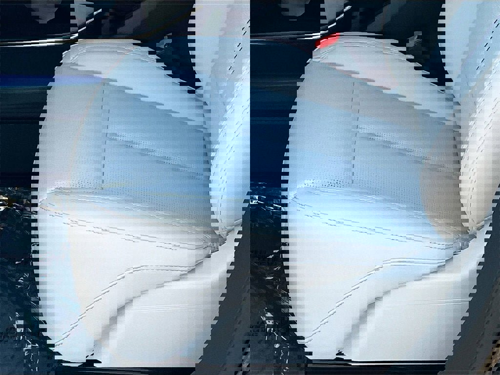 New 2026 Cadillac Lyriq Sport image 20