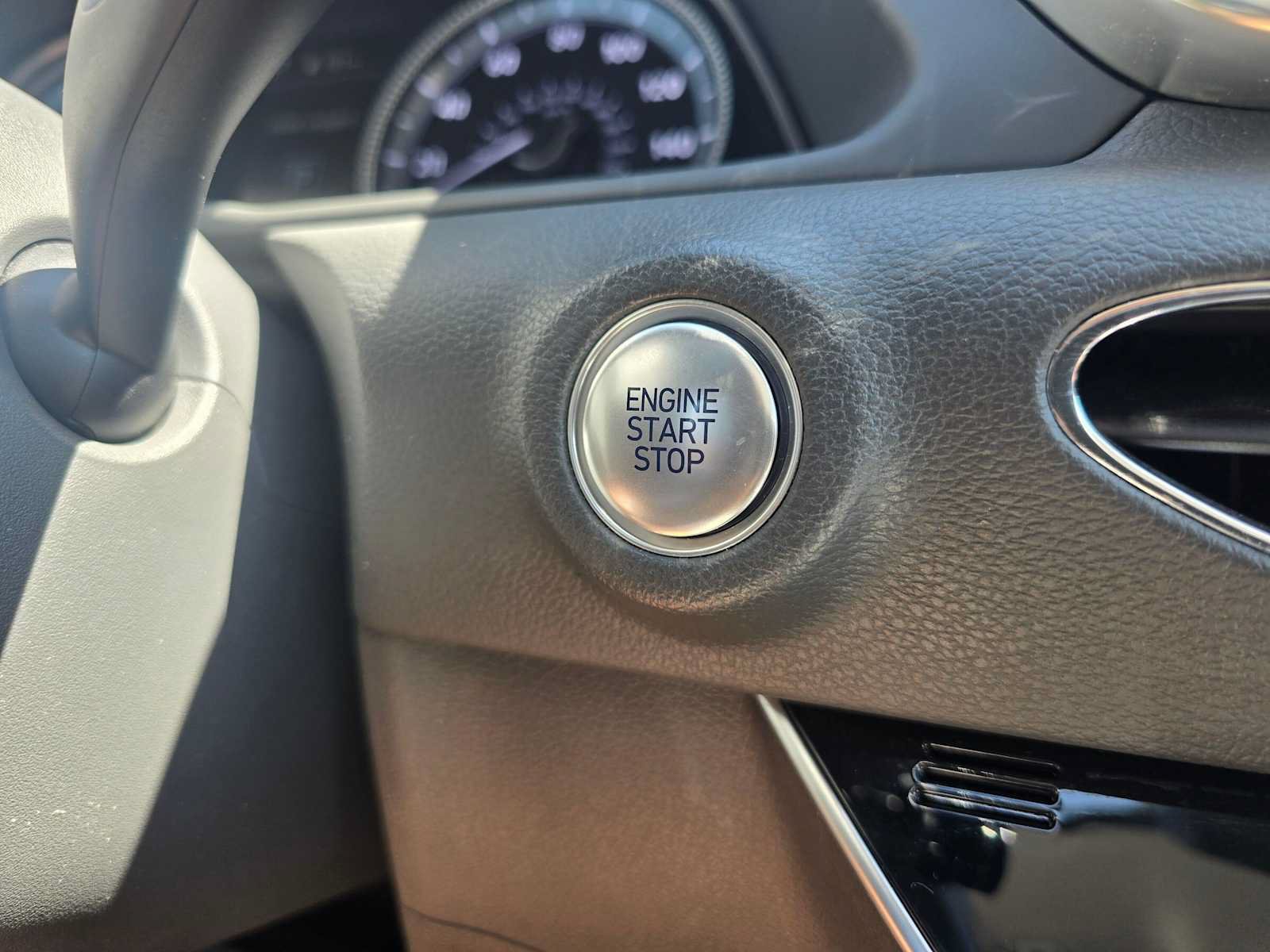 Used 2023 Hyundai Sonata SEL FWD image 28