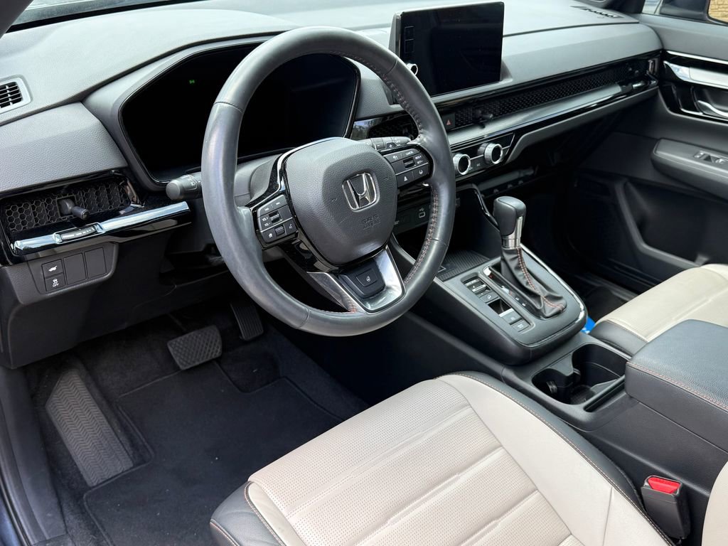 Used 2023 Honda CR-V Sport Touring image 11