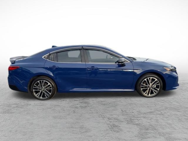 Used 2026 Toyota Camry XLE AWD/4WD image 4