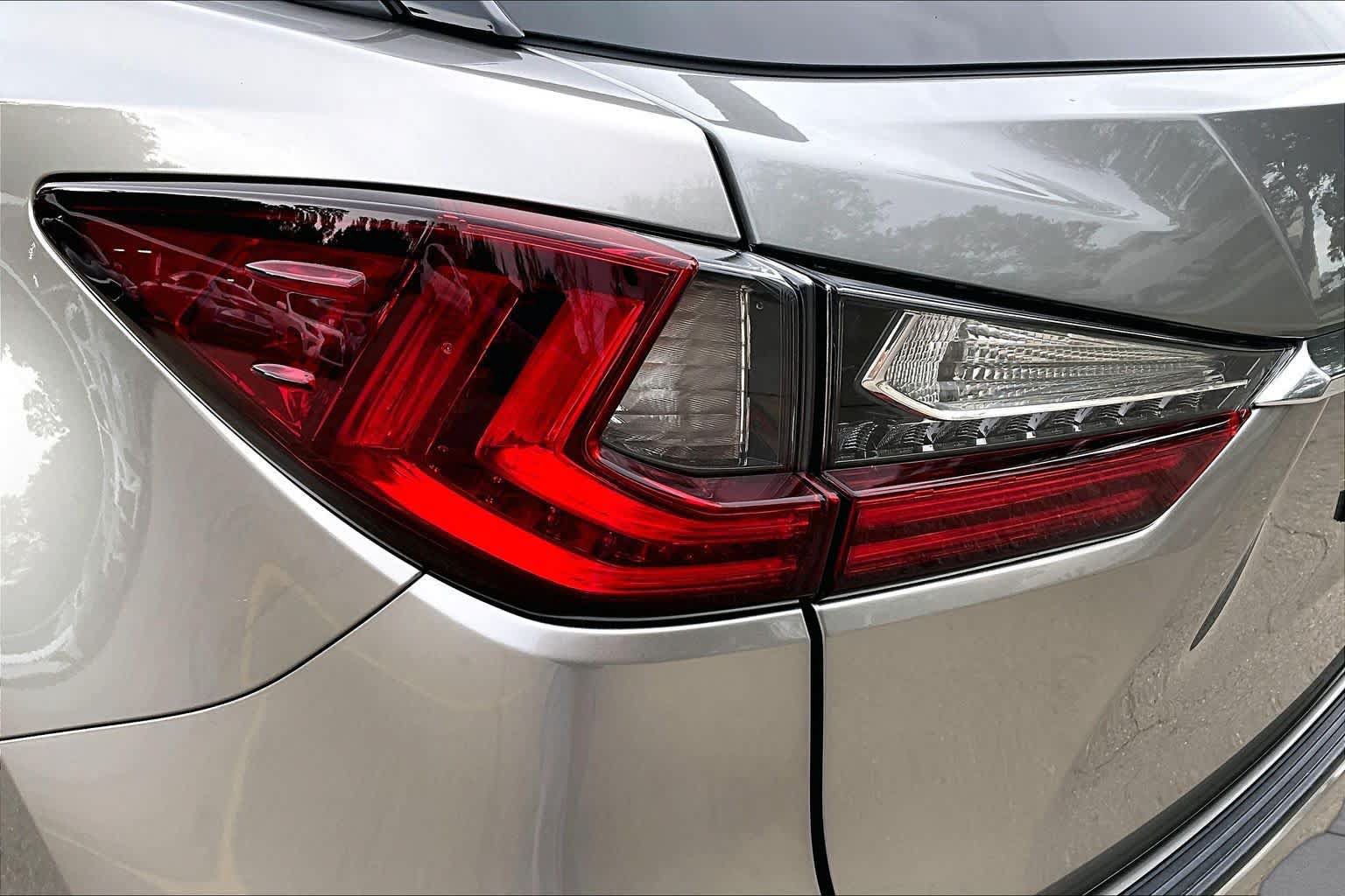 Used 2020 Lexus RX 350 FWD w/ Premium Package image 29