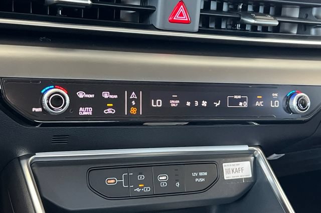 New 2027 Kia Carnival SX FWD image 26