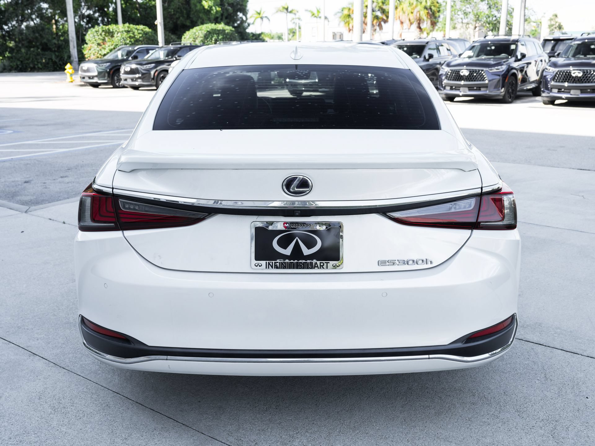 Used 2020 Lexus ES 300h w/ Premium Package FWD image 9