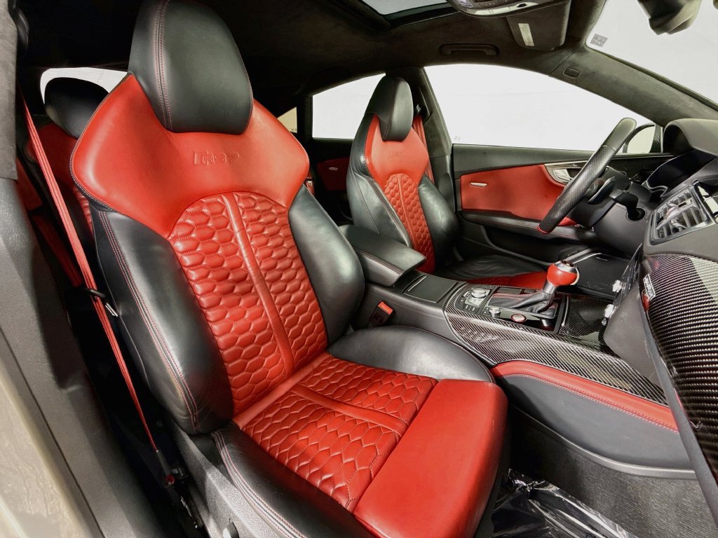 Used 2016 Audi RS 7 Prestige w/ Carbon-Optic Package AWD/4WD image 30