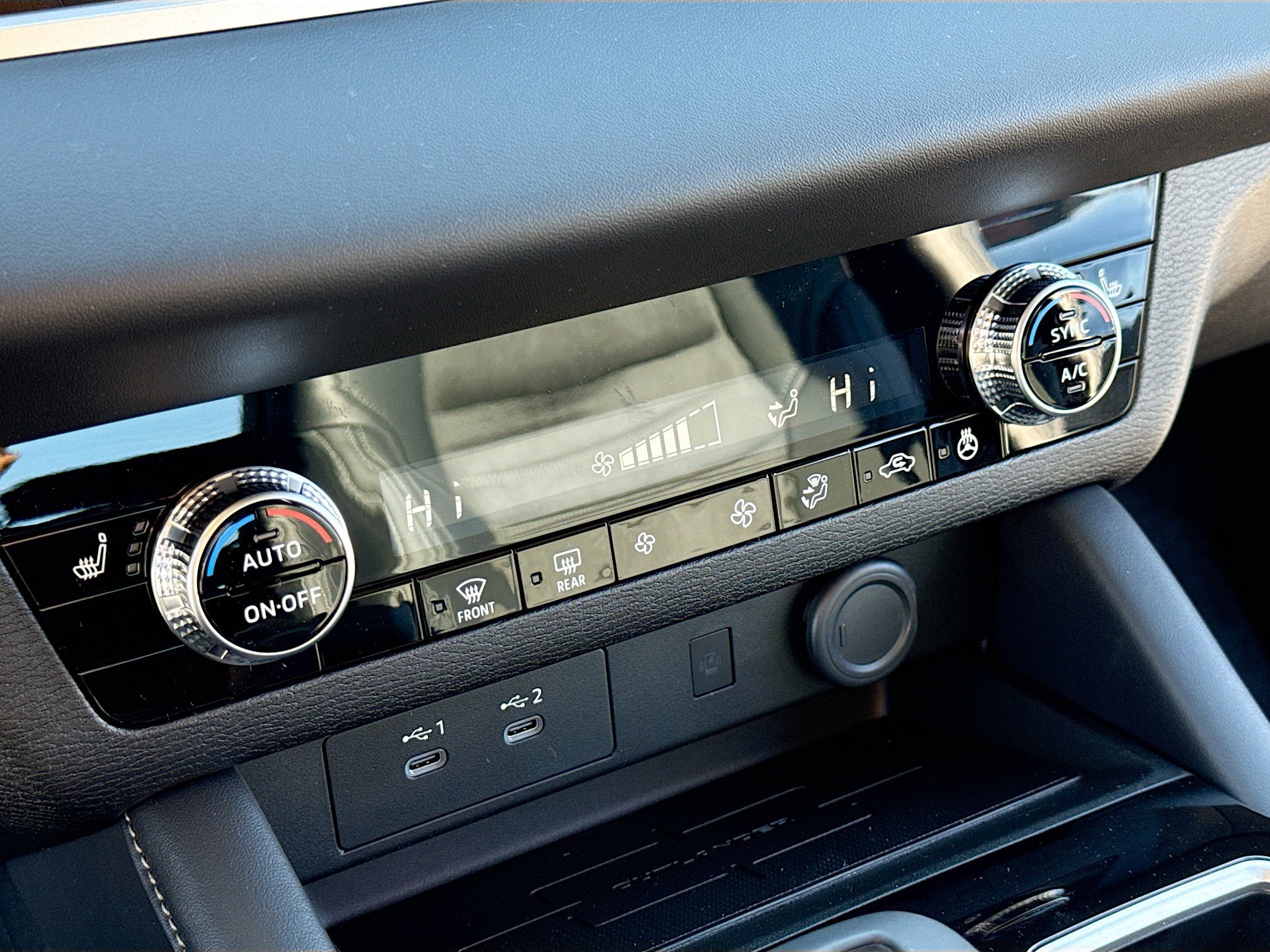 New 2026 Mitsubishi Outlander SE FWD image 11