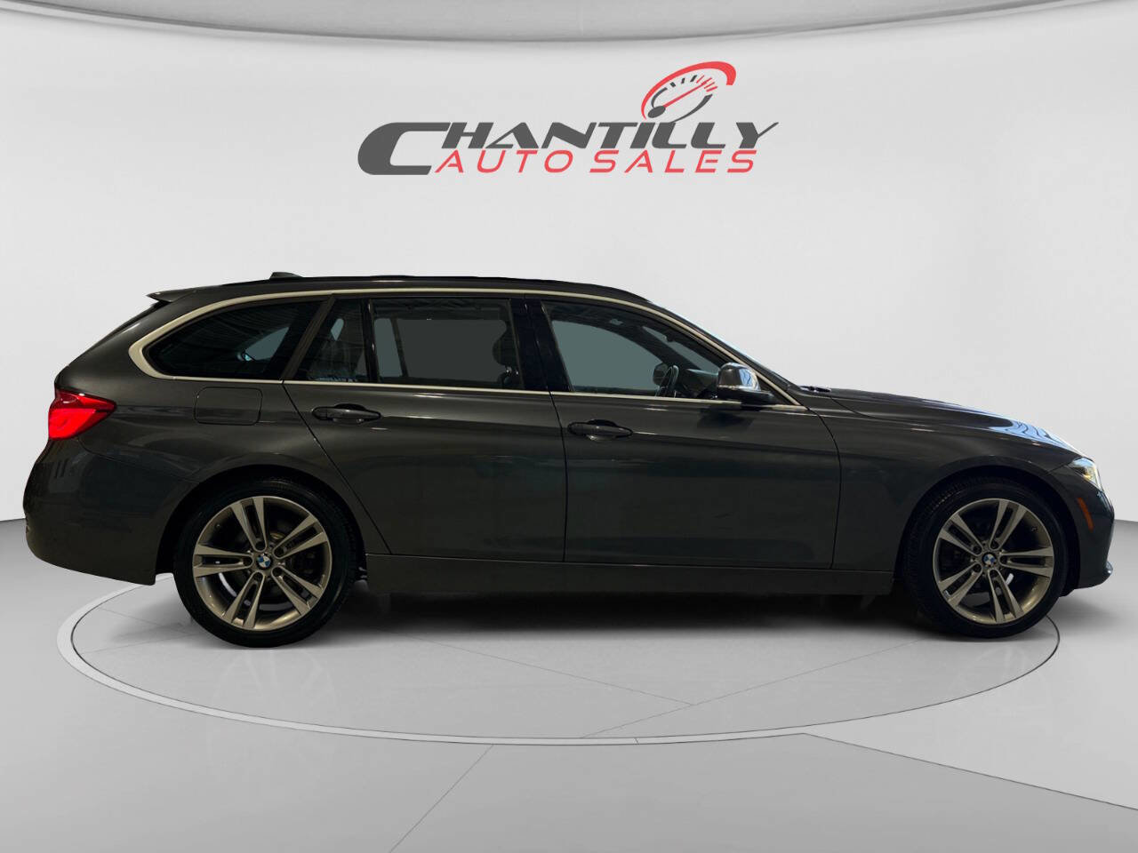 Used 2017 BMW 328d xDrive Wagon AWD/4WD image 6