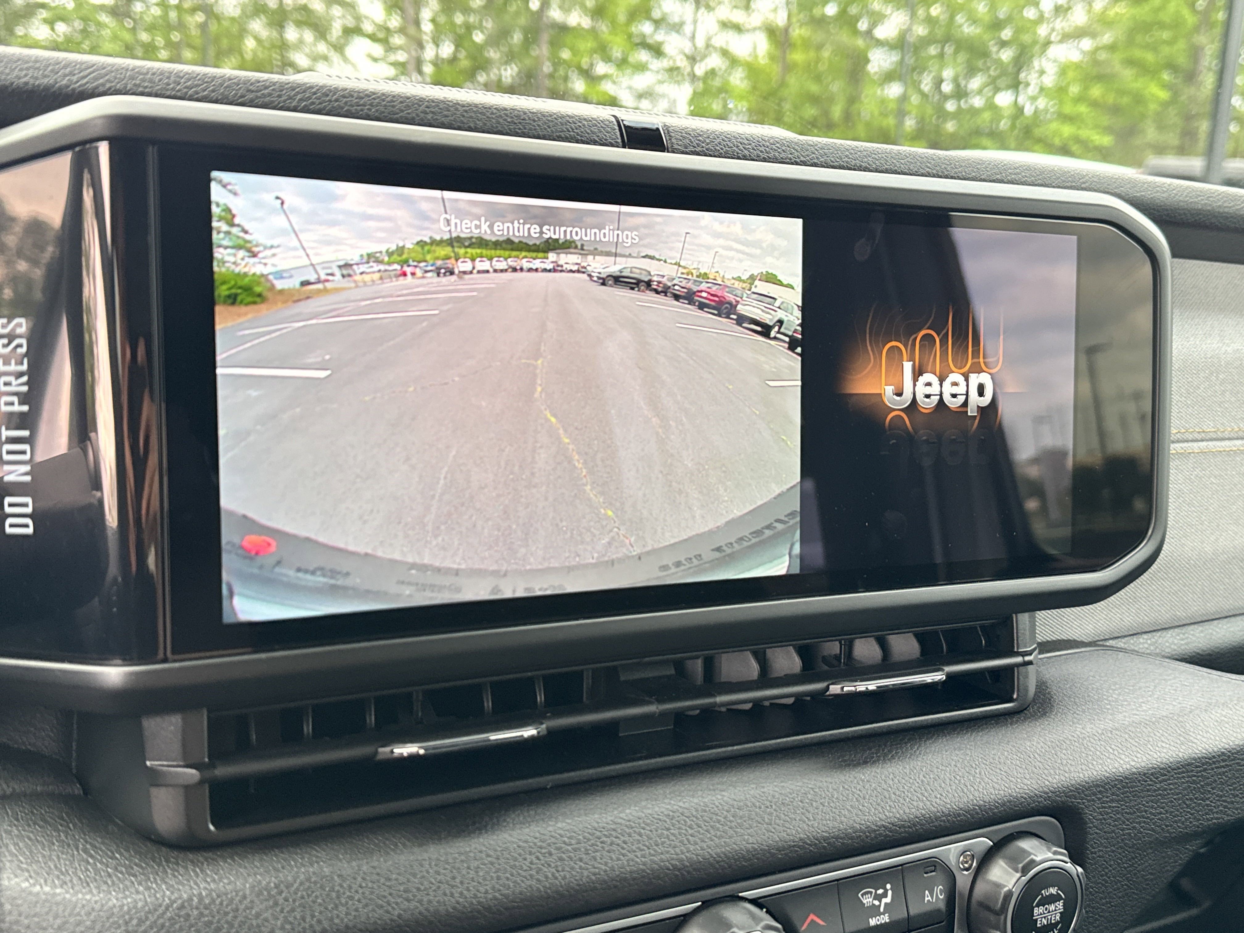 New 2025 Jeep Wrangler Sport S image 33