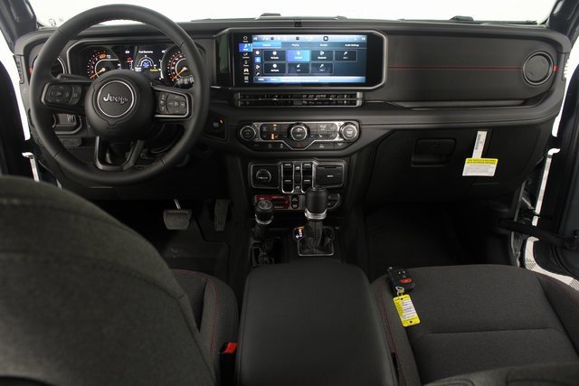 New 2026 Jeep Wrangler Unlimited Rubicon w/ Convenience Group image 9