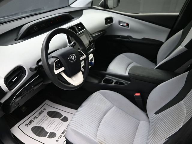 Used 2017 Toyota Prius Two image 16