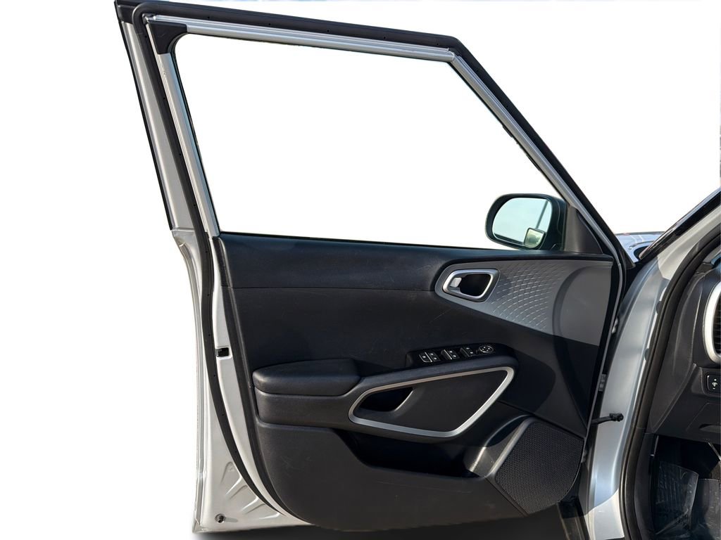 Used 2020 Kia Soul LX image 20