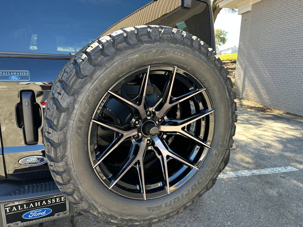 New 2025 Ford Bronco Badlands AWD/4WD image 43