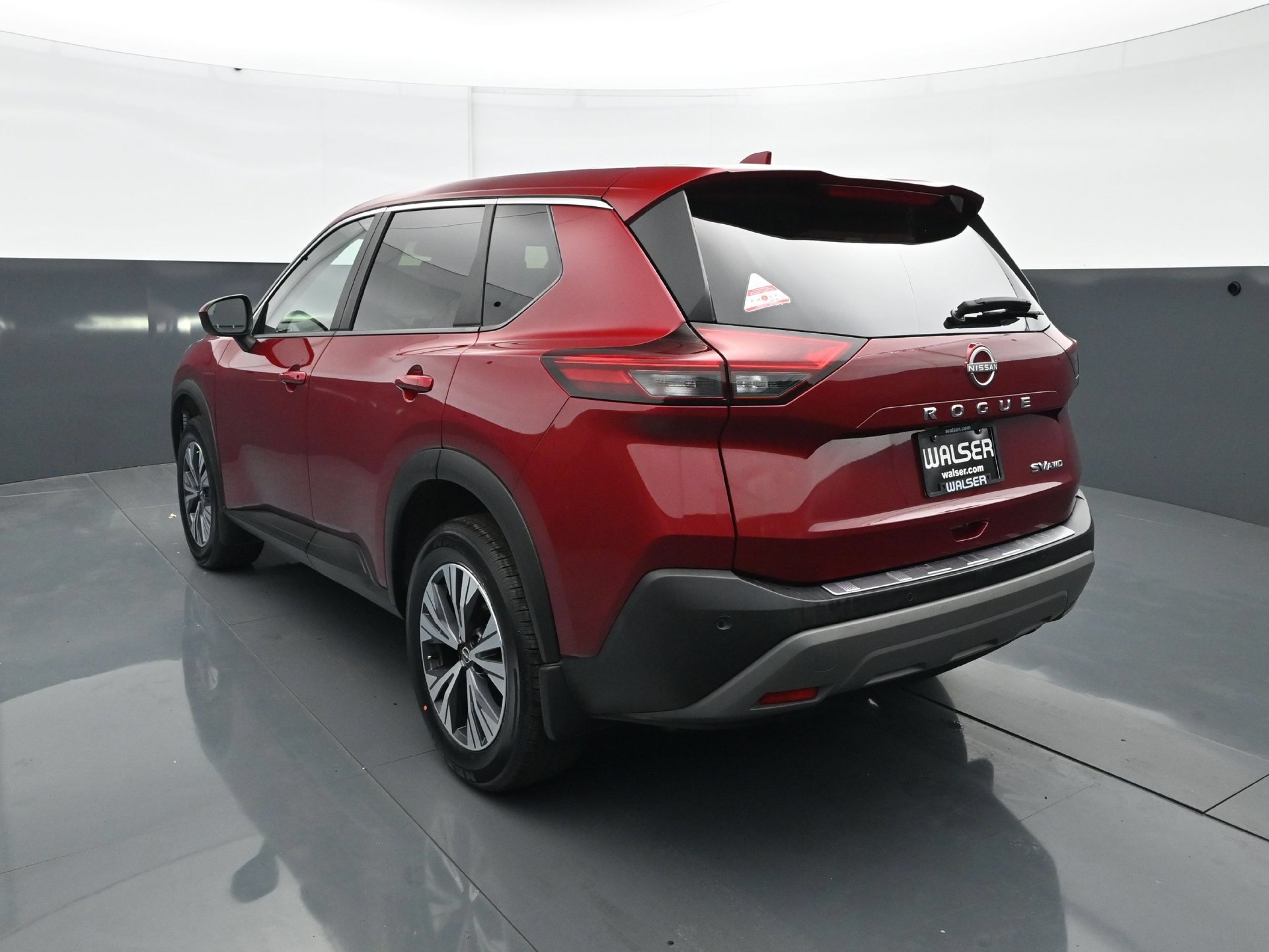 Used 2023 Nissan Rogue SV AWD/4WD image 5