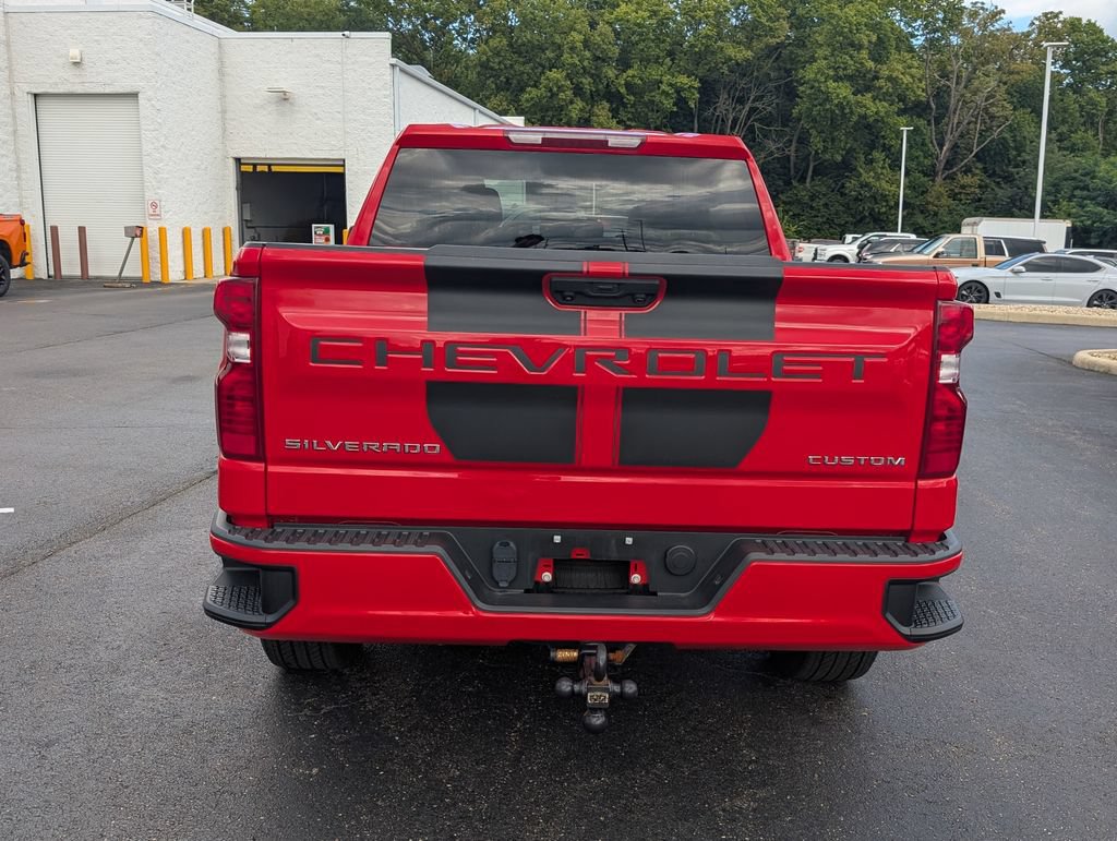 Used 2023 Chevrolet Silverado 1500 Custom AWD/4WD image 6