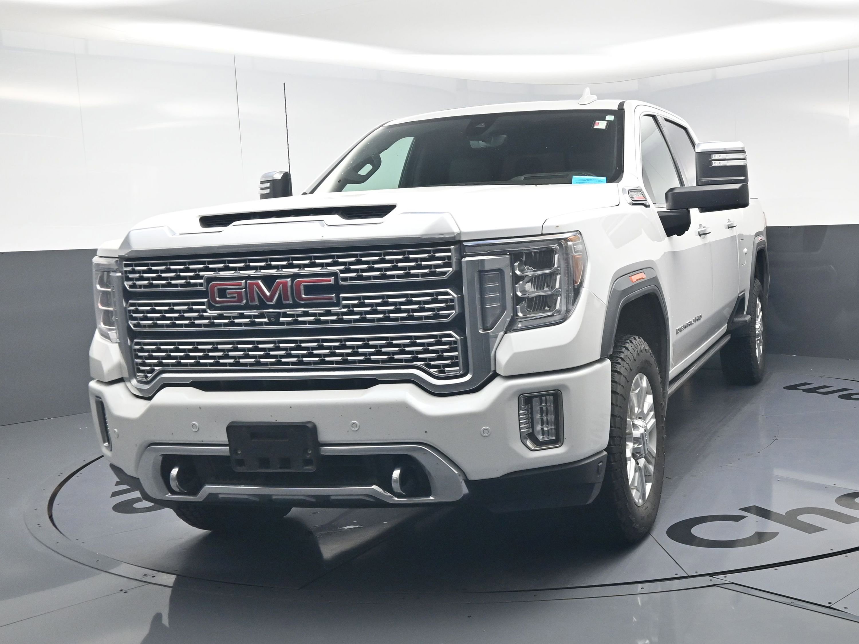 Used 2021 GMC Sierra 2500 Denali w/ Denali Ultimate Package image 11