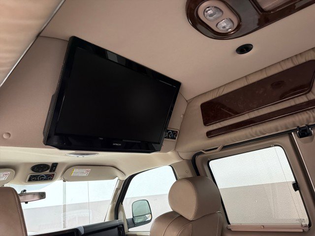 Used 2014 GMC Savana 1500 image 28