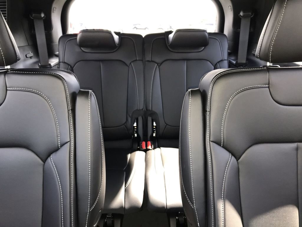 New 2026 Jeep Grand Cherokee L Limited image 24